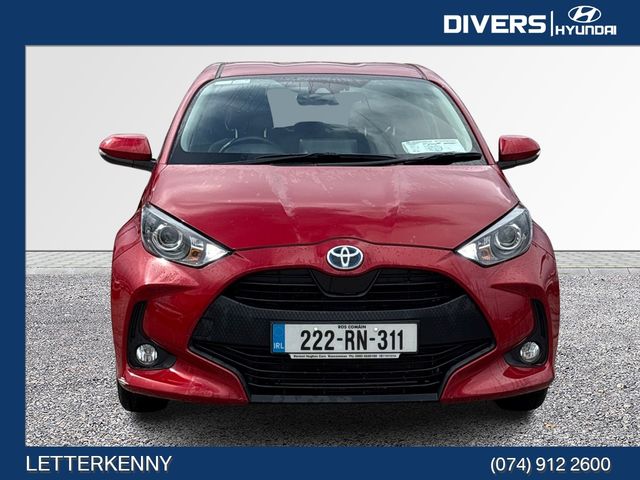 Image for 2022 Toyota Yaris Hybrid Luna