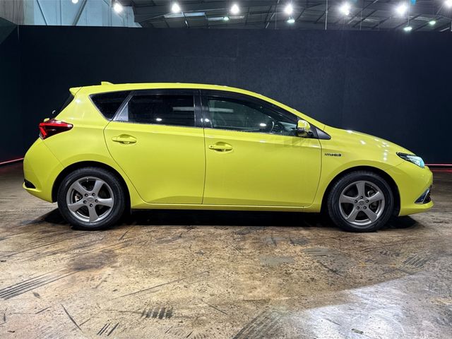 Image for 2017 Toyota Auris HYBRID 1.8L AUTOMATIC