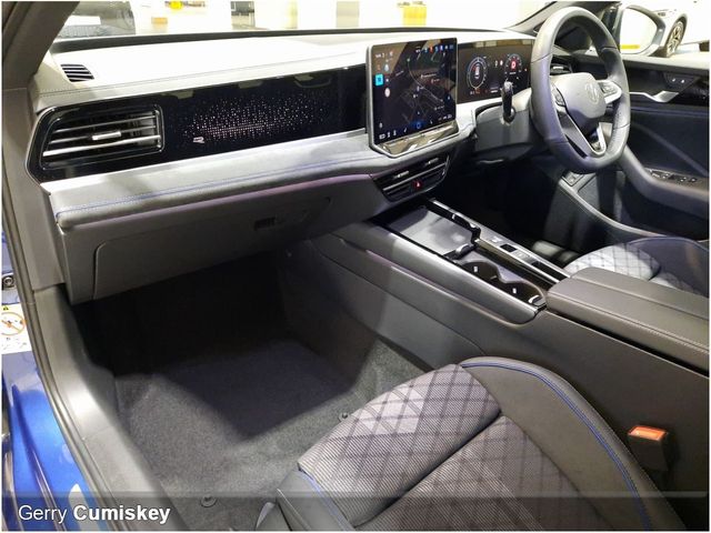 Image for 2025 Volkswagen Passat R-Line | Phev | 204BHP 