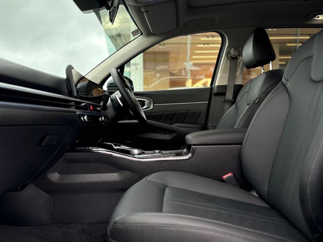Image for 2025 Kia Sorento Plug in hybrid ( 7 Seats )