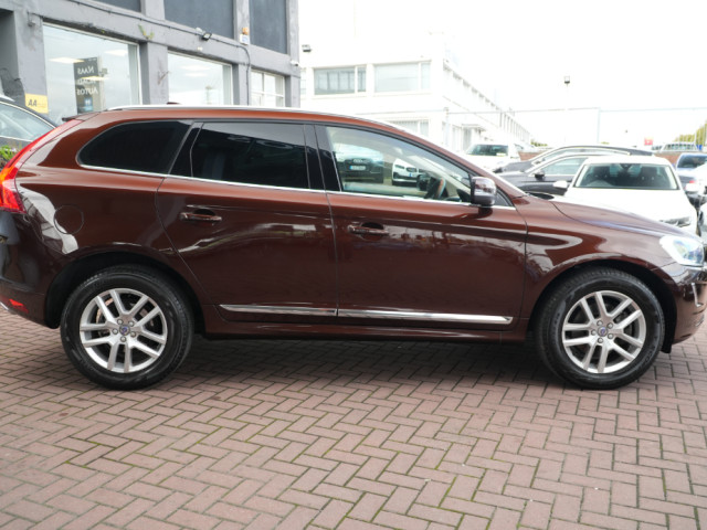 Image for 2017 Volvo XC60 2017 VOLVO XC60 D4 CLASSIC 