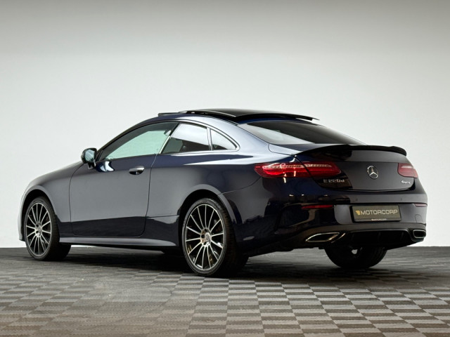 Image for 2019 Mercedes-Benz E Class E220D AMG LINE 4MATIC *PAN ROOF*