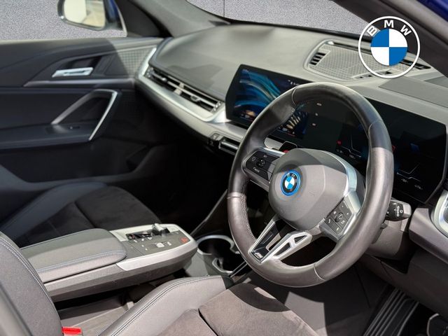 Image for 2023 BMW iX1 xDrive30 M Sport