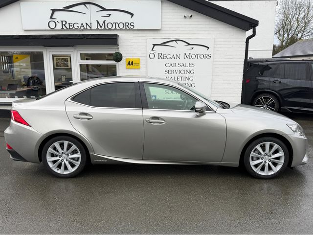 Image for 2016 Lexus IS 300h 2.5 ADVANCE HYBRID AUTO