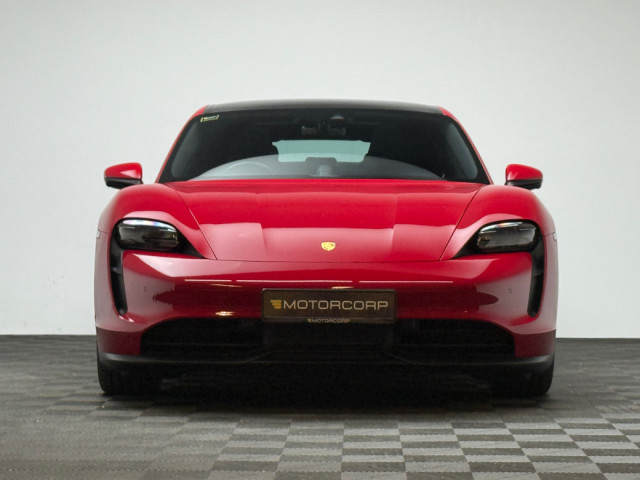 Image for 2022 Porsche Taycan BASE