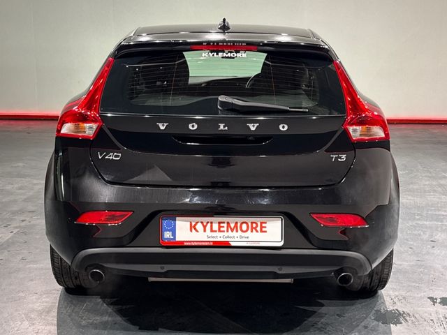Image for 2019 Volvo V40 1.5L TURBO PETROL AUTOMATIC - DIAMOND CUT FACTORY ALLOYS - CRUISE CONTROL - REAR CAMERA