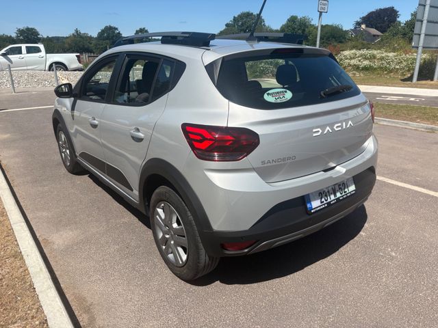 Image for 2023 Dacia Sandero Stepway Expression TCE 90 NBI, Bluetooth, Full Service History, Reversing Camera, Multi-Function Steering Wheel, Sat Nav 