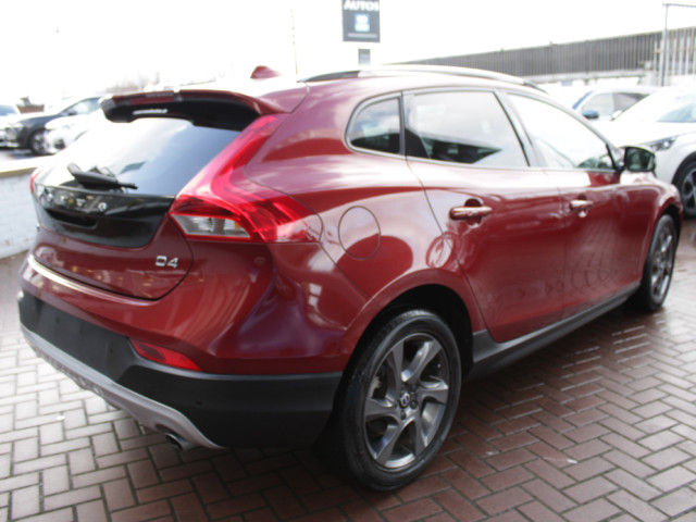 Image for 2016 Volvo V40 Cross Country 2.0D4 CROSSCOUNTRY 5DR HATCHBACK AUTO HUGE SPEC // 1 OWNER CAR // AS NEW CONDITION THROUGHOUT // BUY WITH CONFIDENCE AA AND SIMI APPROVED DEALER 2026 // FINANCE ARRANGED //