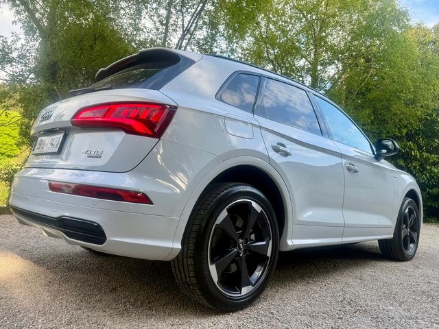 Image for 2019 Audi Q5 40 TDI 190PS QUATTRO S LINE BLACK EDITION