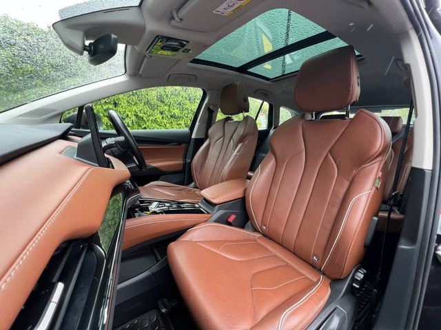 Image for 2022 Skoda Enyaq IV 60 // OPENING PAN ROOF // LEATHER INTERIOR // PARKING SENSORS