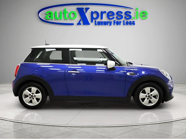 Image for 2020 Mini Cooper 1.5 Automatic, Reversing camera