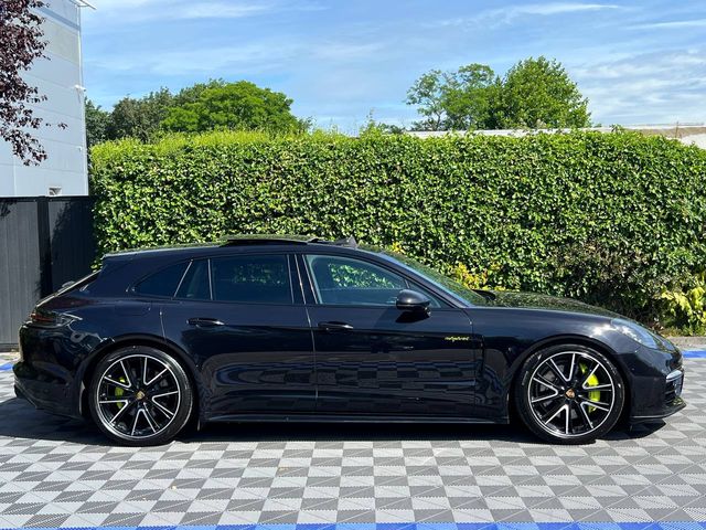 Image for 2019 Porsche Panamera 4 SPORT TURISMO 462 BHP V6 2.8 E-HYBRID // OPENING PAN ROOF // LOW MILEAGE // LEATHER POWERED HEATED & COOLED SEATS