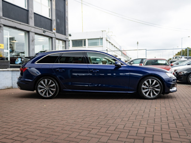 Image for 2021 Audi A4 Avant 2.0 TDI SPORT BUSINESS PLUS QUATTRO 5DR ESTATE AUTO // WOW WHAT A CAR // ONE OFF YOU DONT SEE THESE // PANORAMIC SUNROOF // BUY WITH CONFIDENCE AA AND SIMI APPROVED DEALER 2025 //