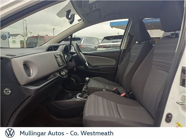 Image for 2017 Toyota Yaris 1.33 Dual VVT-i 3Dr Luna