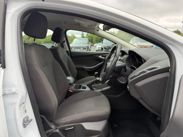 Image for 2014 Ford Focus Saloon 1.6 Diesel Titanium 1.6tdci 95PS 4DR