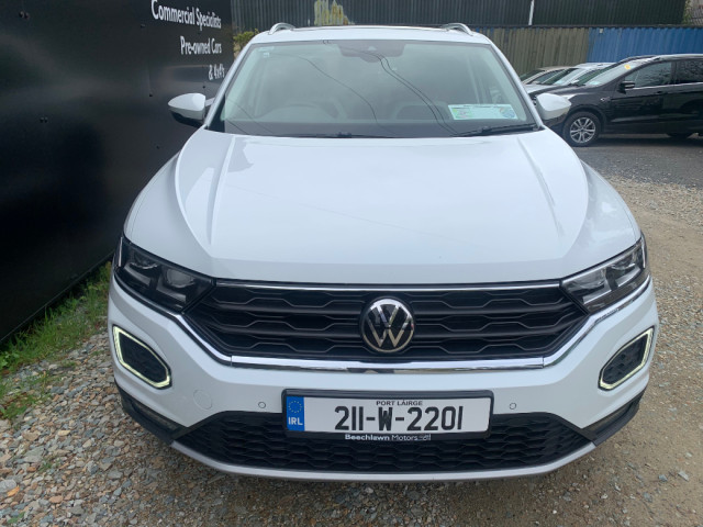 Image for 2021 Volkswagen T-Roc 2.0 TDI 150 BHP SPORT DSG // ONE OWNER // DOCUMENTED SERVICE HISTORY // EXCELLENT CONDITION // CRUISE, SUNROOF AND PARKING SENSORS // 