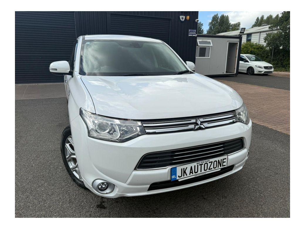 Image for 2013 Mitsubishi Outlander 2.0 PHEV G HYBRID 4WD