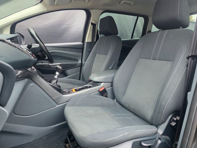 Image for 2015 Ford Grand C-Max 1.6 TDCI Titanium // NCT TILL 05/26 // 7 SEATS