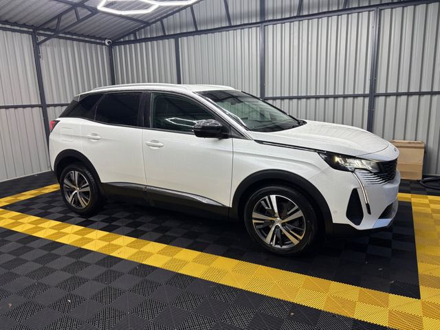 Image for 2022 Peugeot 3008 