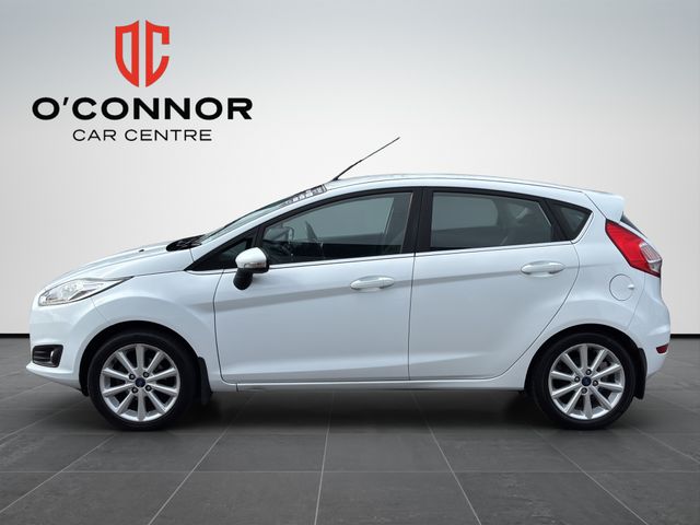 Image for 2016 Ford Fiesta So easy to drive and insure… even your mam will approve of this one!
