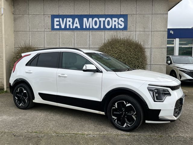 Image for 2023 Kia Niro EV K4 ELECTRIC 64KWH //MASSIVE SPEC//LEATHER ELECTRIC HEATED AND COOLED SEATS//HEAD UP DISPLAY//REVERSE CAMERA//SAT NAV//