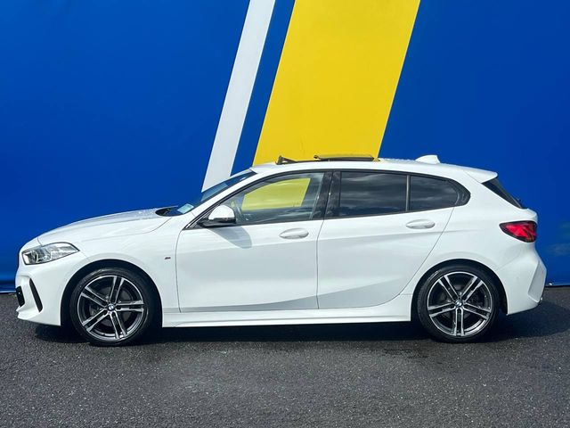 Image for 2021 BMW 1 Series 118d M-SPORT SHADOWLINE 2.0 // TILT & SLIDE PAN ROOF // 18" M-SPORT ALLOYS // APPLE CARPLAY/BLUETOOTH MUSIC