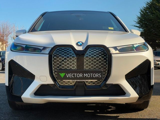 Image for 2023 BMW iX XDRIVE40 M-SPORT SUNROOF