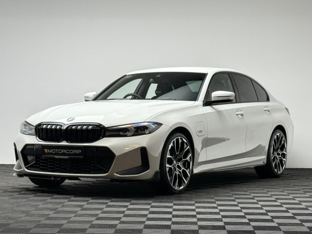 Image for 2023 BMW 3 Series 330E M SPORT