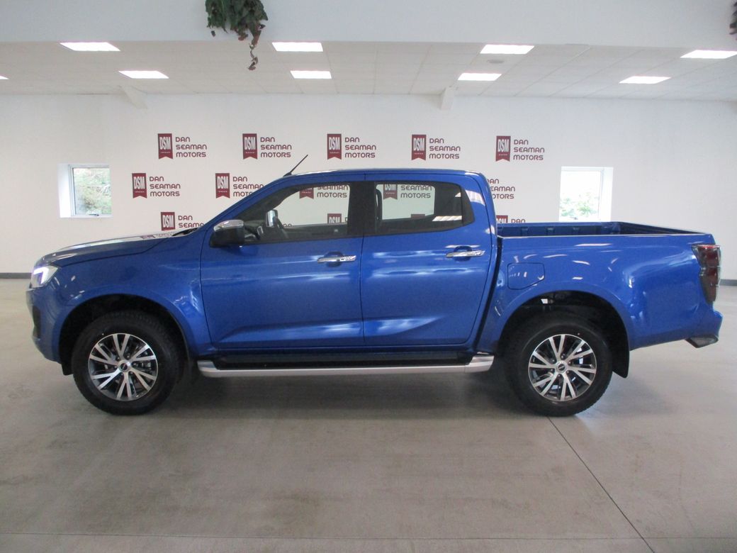 Image for 2025 Isuzu D-MAX CREW CAB 4X4 PICK UP LS