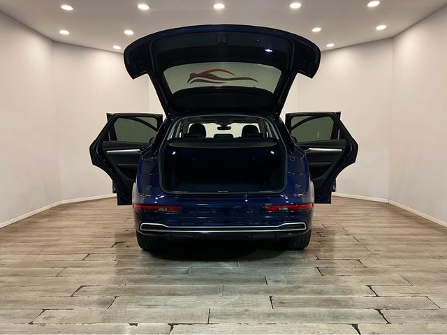 Image for 2019 Audi Q5 2.0 TDI 190 Q S-LINE 4DR AUTO 40