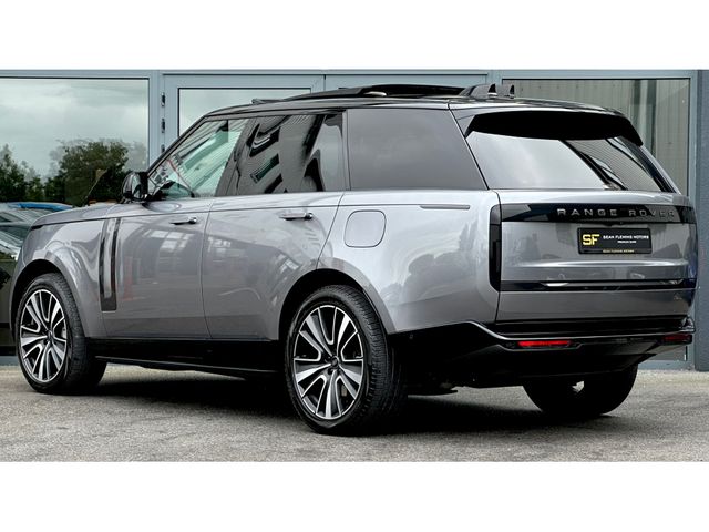 Image for 2024 Land Rover Range Rover Sport 3.0 P460E SE 460PS