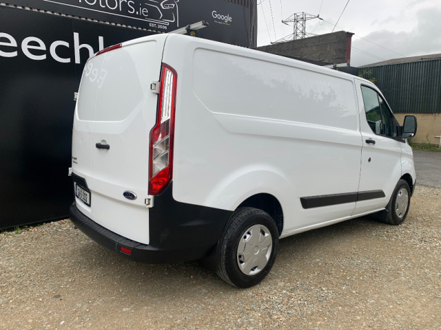 Image for 2021 Ford Transit Custom 2.0 TDCI 105 PS SWB // PRICE EXCL. VAT // ONE OWNER // 01/26 CVRT // GREAT CONDITION // 