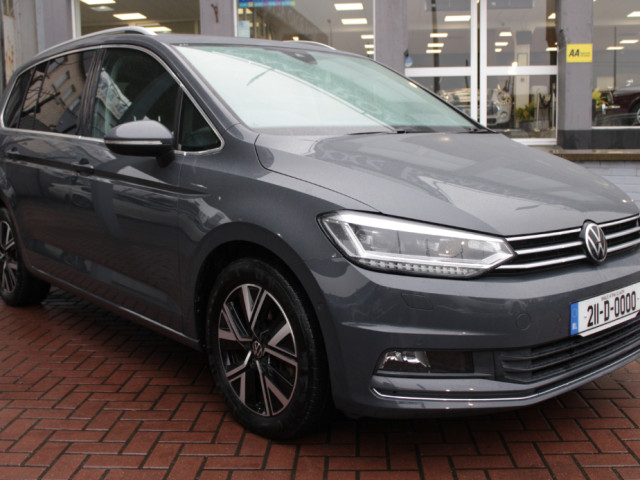 Image for 2021 Volkswagen Touran 2.0TDI HIGHLINE PLUS AUTO PANROOF // UPGRADED ALLOYS // STUNNING CAR // BUY WITH CONFIDENCE AA AND SIMI APPROVED DEALER 2026 // FINANCE ARRANGED // ALL TRADE INS WELCOME // WELL WORTH VIEWING // 