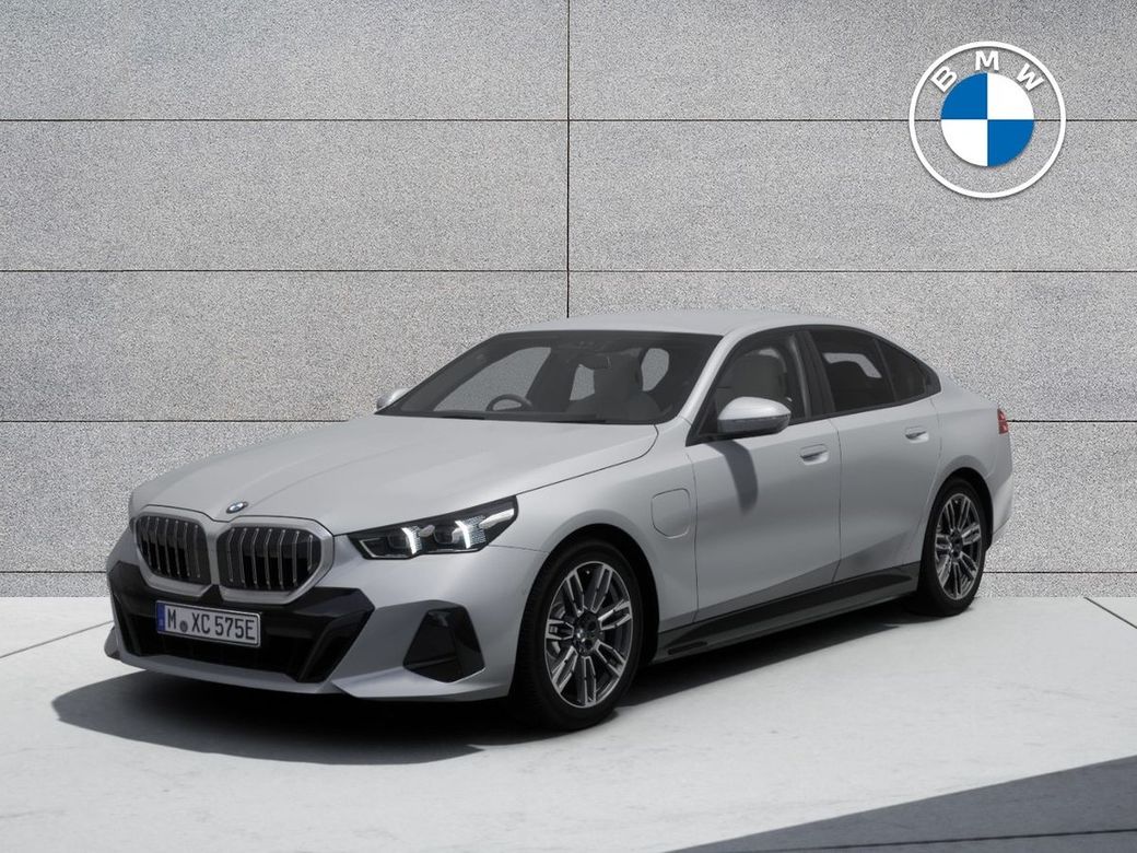 Image for 2026 BMW 5 Series 530e M Sport