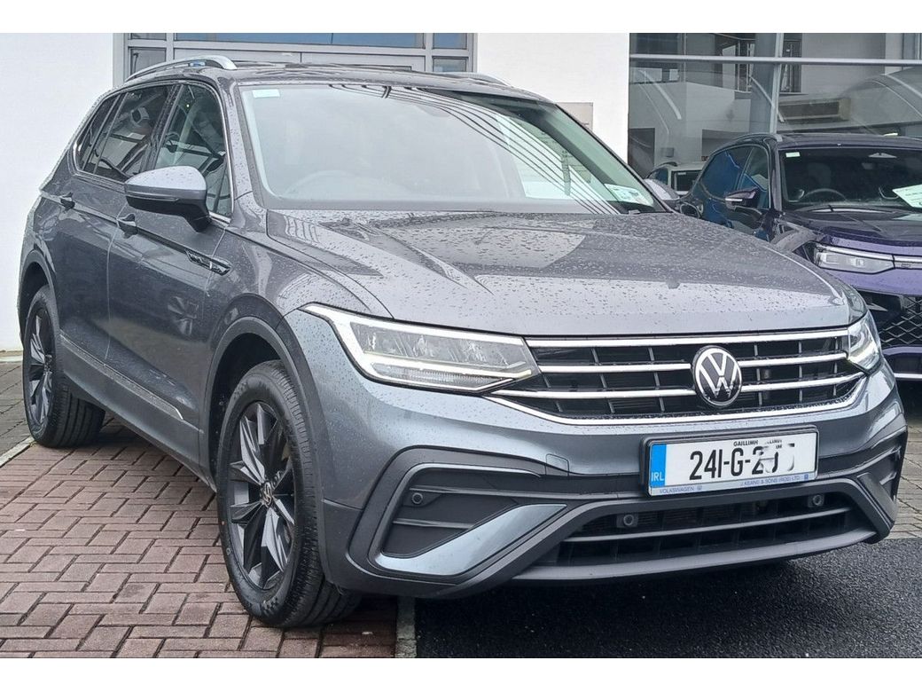 Image for 2024 Volkswagen Tiguan Allspace Life 2.0 TDI 150 HP **REAR VIEW CAMERA, APP CONNECT, 