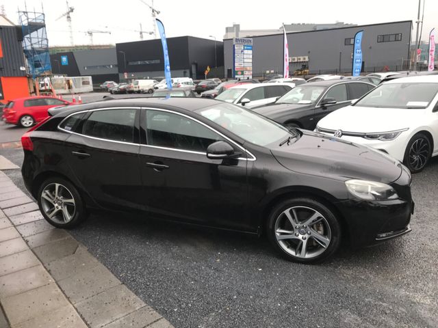 Image for 2016 Volvo V40 