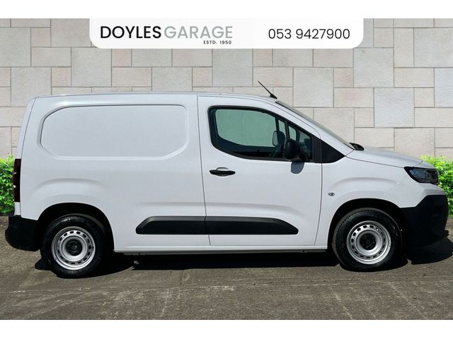 Image for 2024 Peugeot Partner Professional Plus 1.5 Diesel 100bhp 650kg *VAT DOCKET*