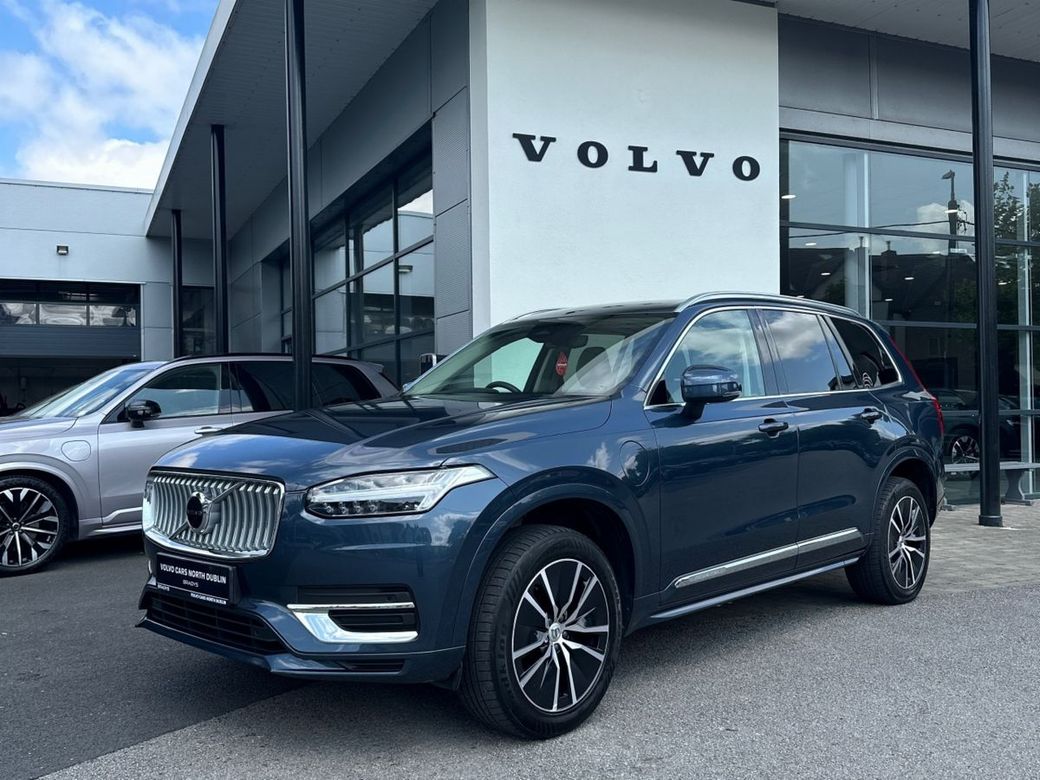 Image for 2023 Volvo XC90 T8 Core Bright AWD PHEV 455hp--1 owner