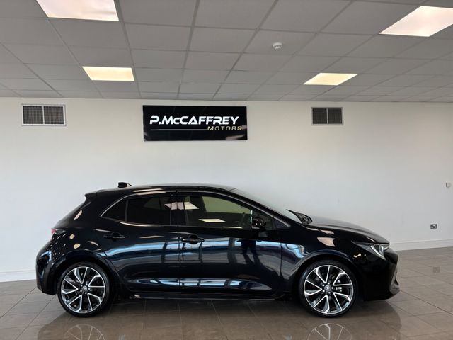 Image for 2022 Toyota Corolla 1.8 Hybrid Luna Sport Hatchback