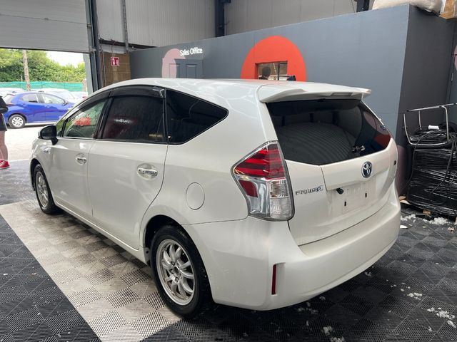 Image for 2016 Toyota Prius 2016 TOYOTA PRIUS ALPHA S 1.8 AUTOMATIC / CRUISE CONTROL / REVERSE CAMERA AND MORE