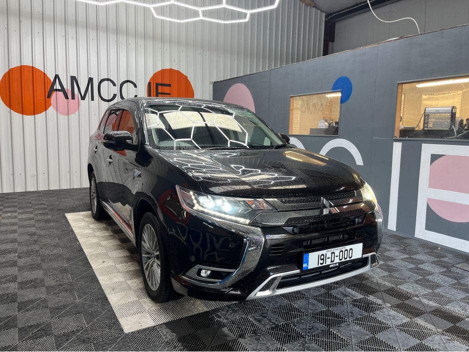 Image for 2019 Mitsubishi Outlander €21950 2019 OUTLANDER PHEV 2.4 AUTOMATIC / HEATED SEATS / REVERSE CAMERA / APPLE CARPLAY ANDROID AUTO