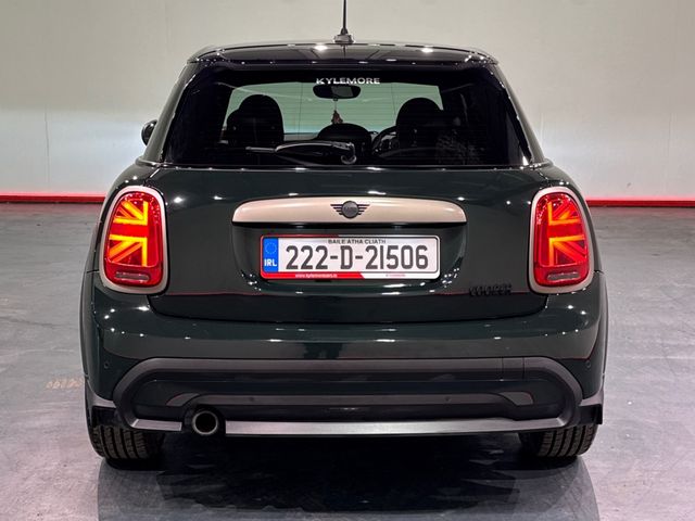 Image for 2022 Mini Cooper 1.5 AUTOMATIC - Special addition/Leather/ Upgraded Alloys / Ambient Lighting