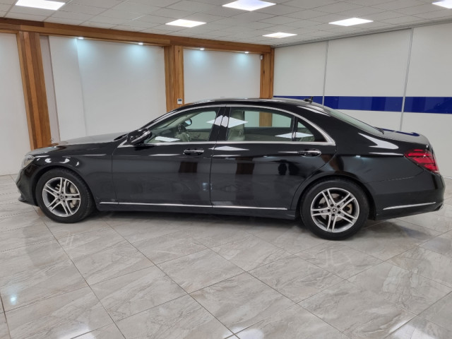 Image for 2019 Mercedes-Benz S Class LWB // BLACK WITH BEIGE