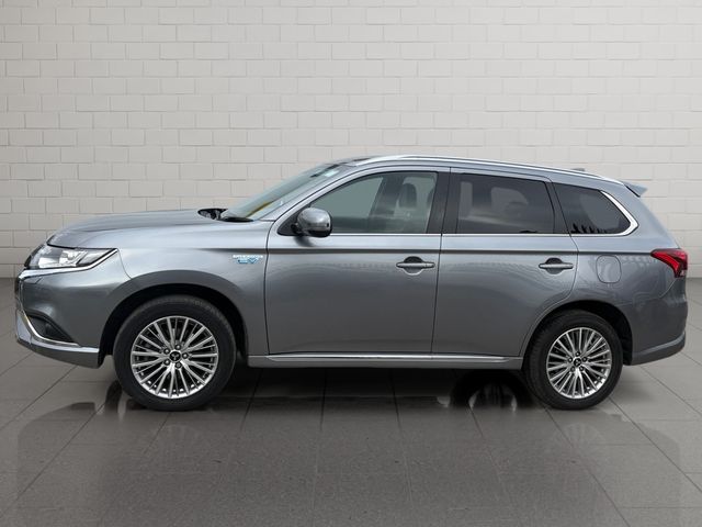 Image for 2021 Mitsubishi Outlander PHEV DYNAMIC