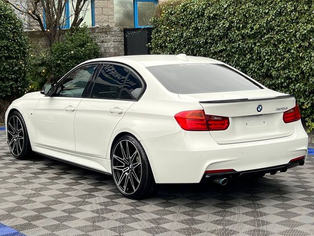 Image for 2015 BMW 3 Series 320d M-SPORT COMPETITION // SERVICE HISTORY // NEW 20" M3 ALLOYS // DUAL ZONE CLIMATE CONTROL