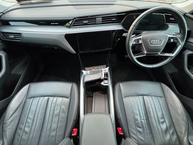 Image for 2021 Audi e-tron 50 QUATTRO TECHNIK