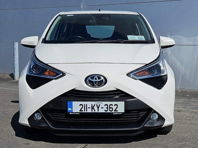 Image for 2021 Toyota Aygo 1.0 Xplay Sphone 4DR