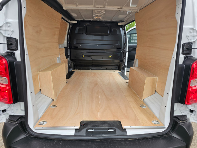 Image for 2024 Citroen Dispatch 2.0 ENT HDI 145BHP