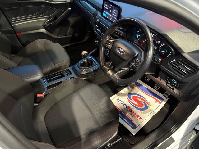 Image for 2019 Ford Focus 1.0T 100 Petrol ST-Line 