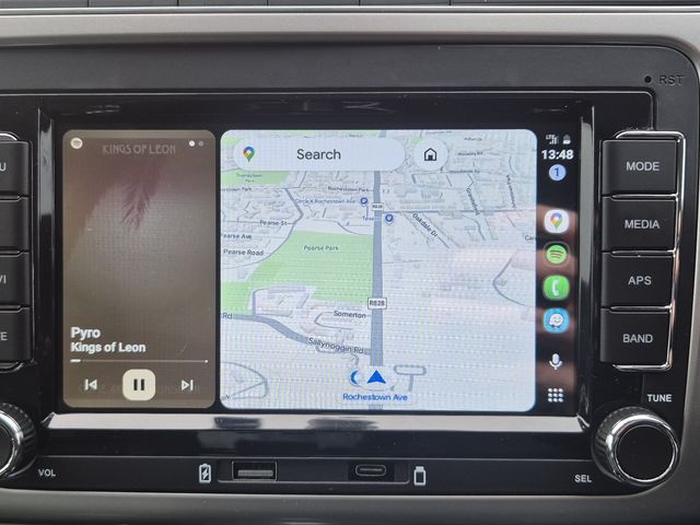 Image for 2016 Volkswagen Polo **HIGHLINE**AUTO**LEATHER/ALCANTARA SEATS**HEATED SEATS**ANDROID/APPLE MEDIA RADIO**DISTRONIC CRUISE CONTROL**LED HEADLAMPS**CLIMATE CONTROL**REVERSE CAMERA**AUTO LIGHTS**FOLDING MIRRORS**PADEL SHIFT*